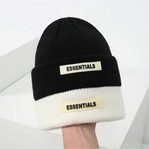 BLACK ESSENTIALS CAP WOMEN AND MEN